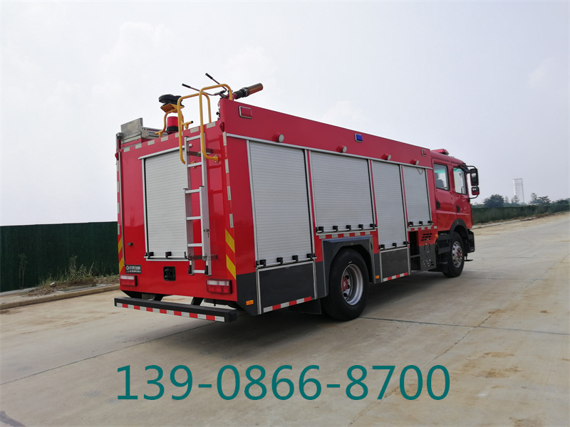 東風D9泡沫消防車（7噸）圖片
